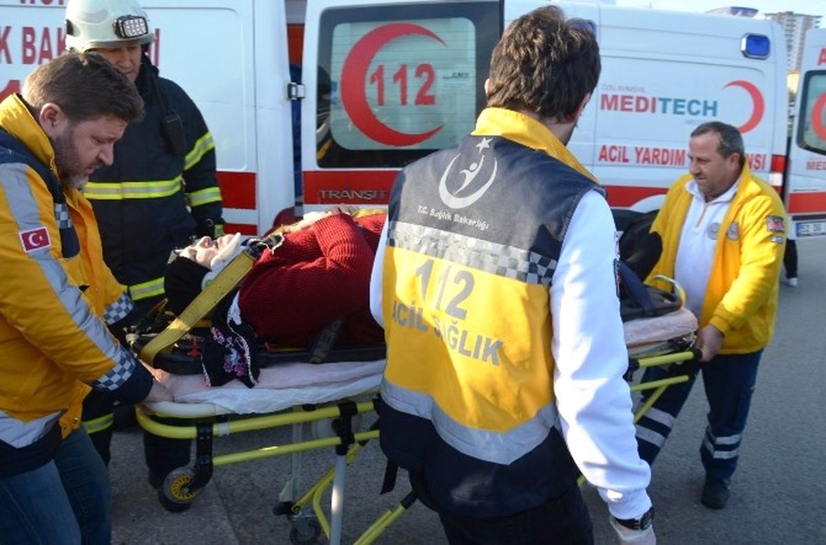 Fatsa\'da Trafik Kazası: 2 Yaralı
