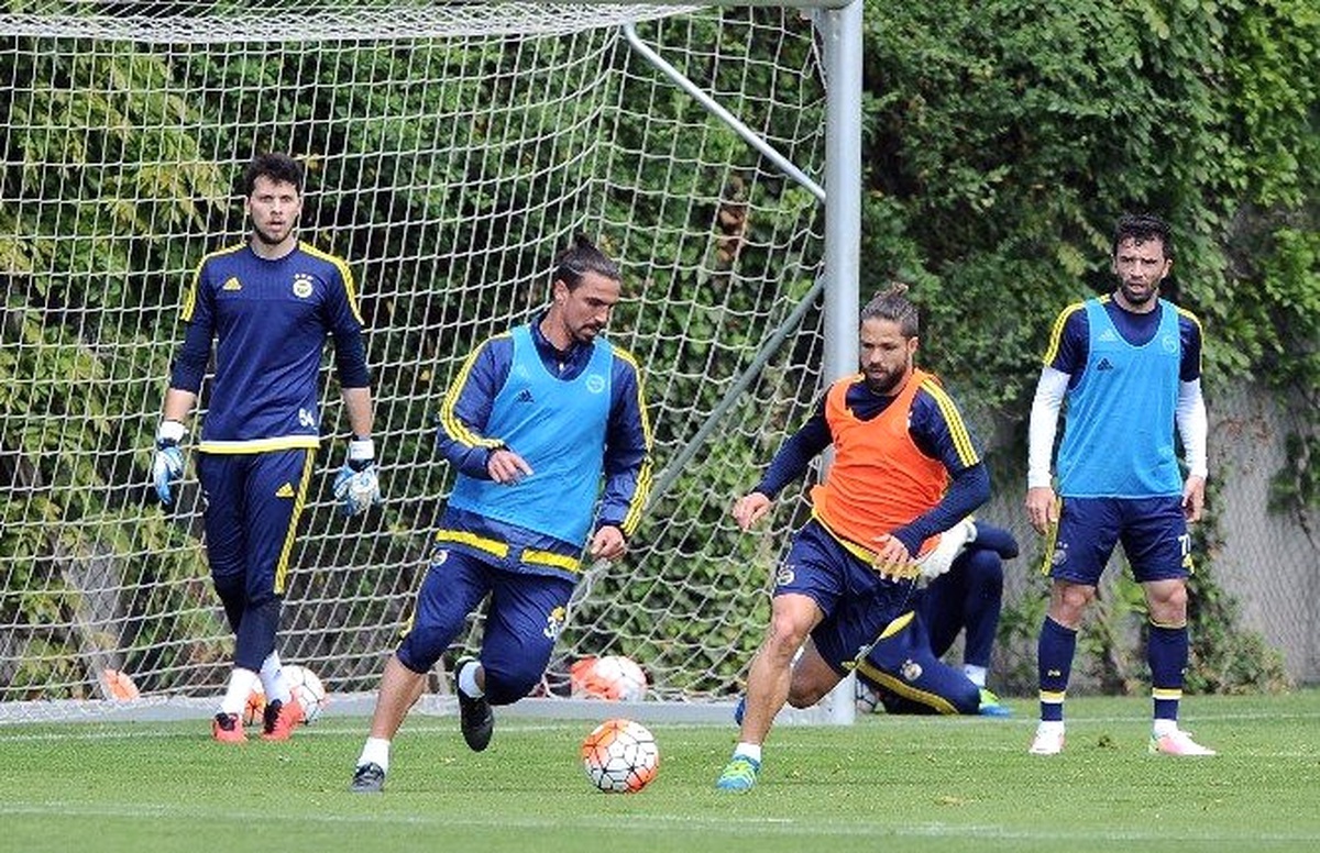 Fenerbahçe\'de Trabzonspor Maçı Hazırlıkları Başladı
