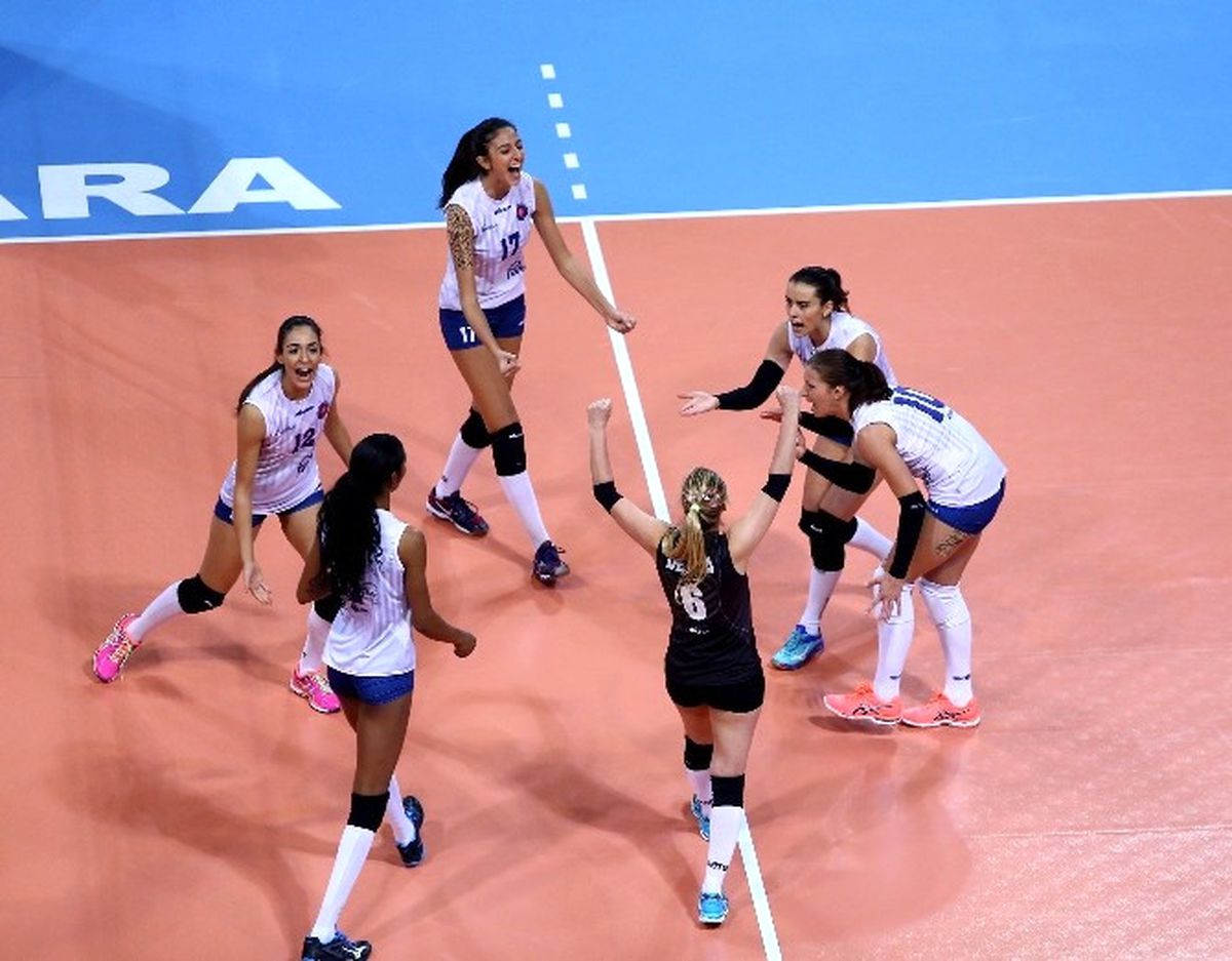 İlk Maç Halkbank\'ın