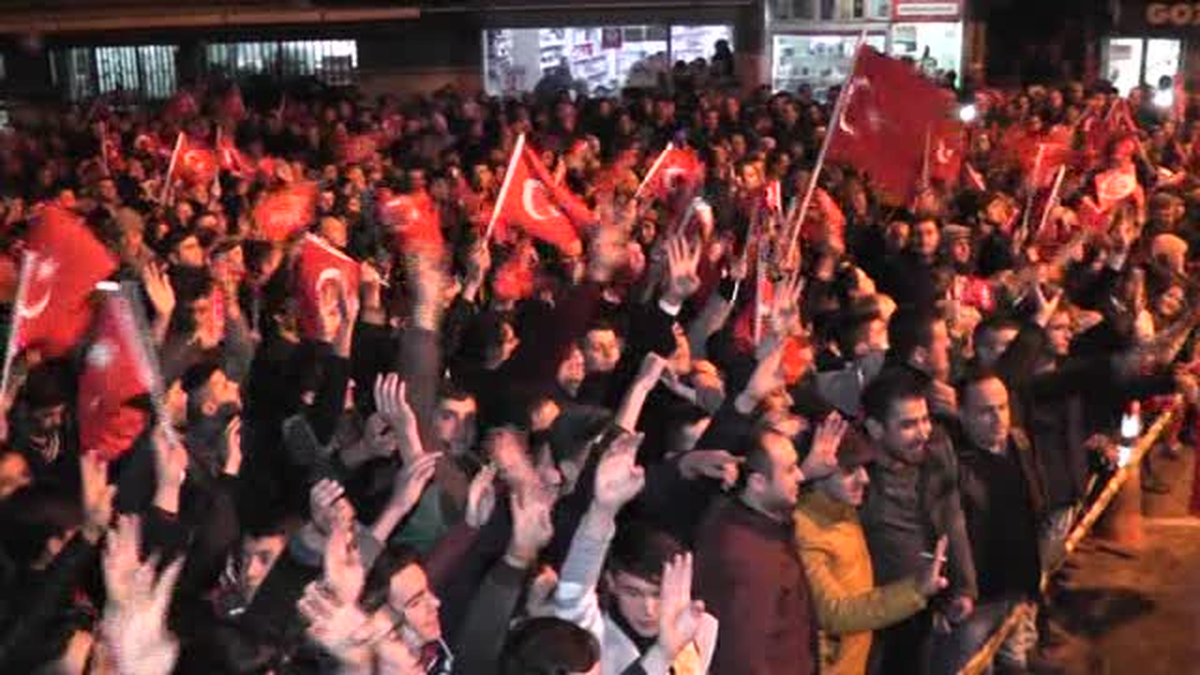 Izmir Cumhurbaşkanı Erdoğan Kiraz\'da Halka Seslendi Büyük Devlet Bu Operasyonlarda Belli Olur-2