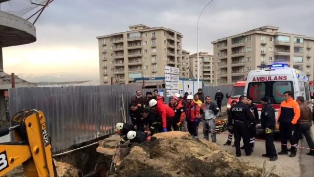 Kanalizasyon Kazısında Göçük: 1 Ölü (2)- Yeniden