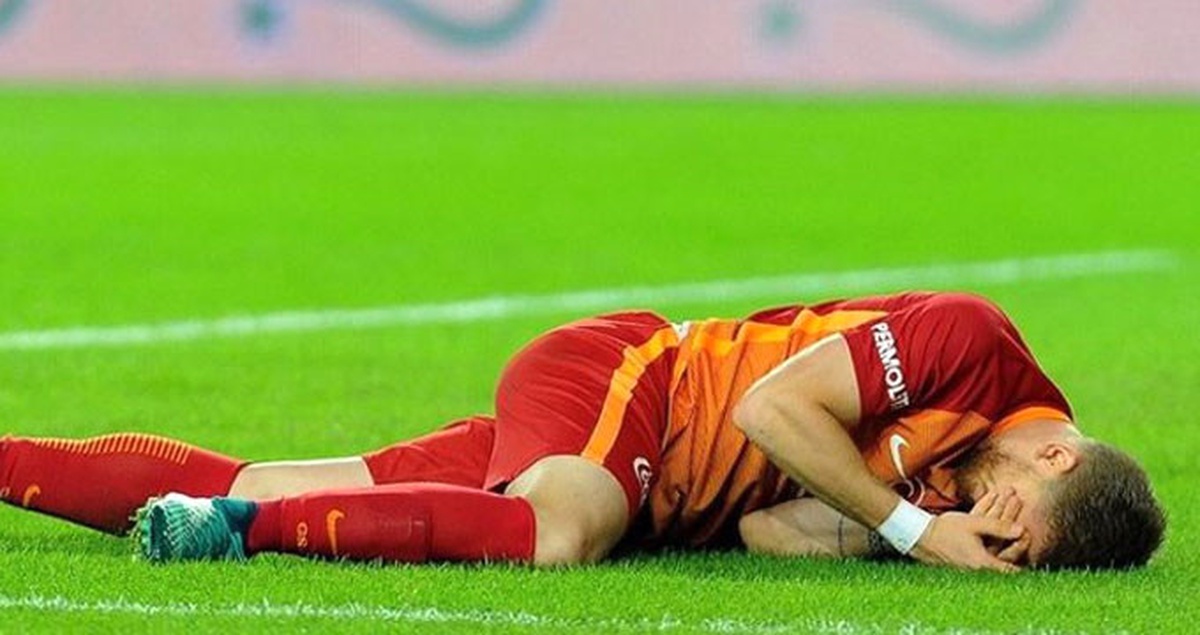Sakatlıktan Dolayı Sezonu Kapattı Denilen Serdar Aziz, 2 Ay Sonra Dönecek