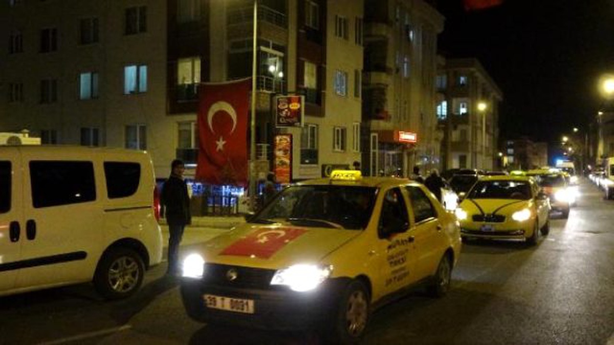 Şehit Astsubay Özüpek\'i, Kırklareli\'de 20 Bin Kişi Uğurladı (2)