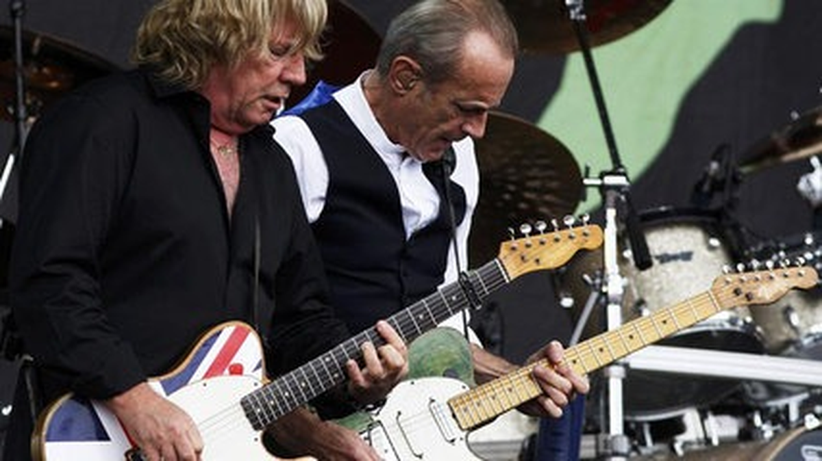 Status Quo Gitaristi Rick Parfitt Hayata Veda Etti