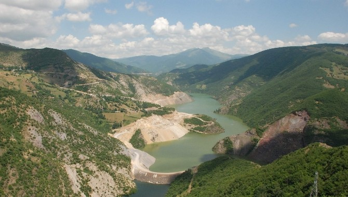 Topçam\'da İlk Enerji