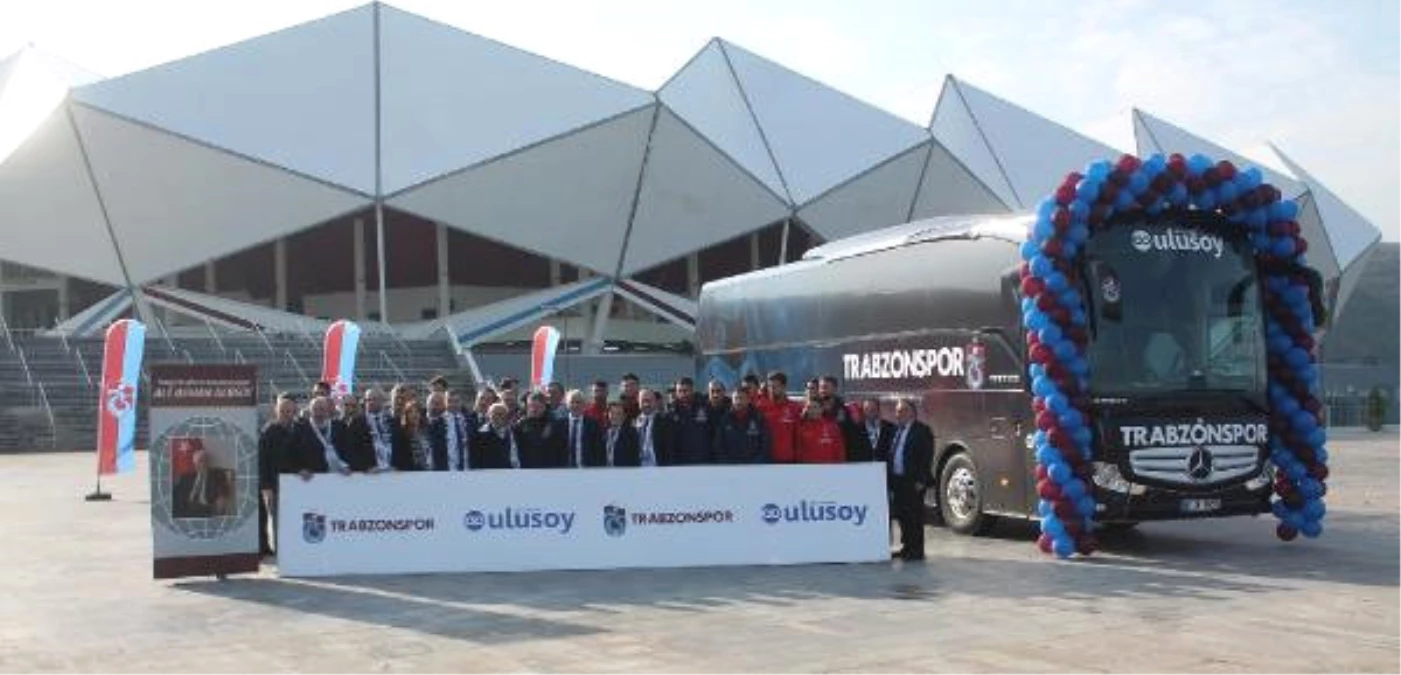 Trabzonspor Yeni Otobüsünü Devraldı