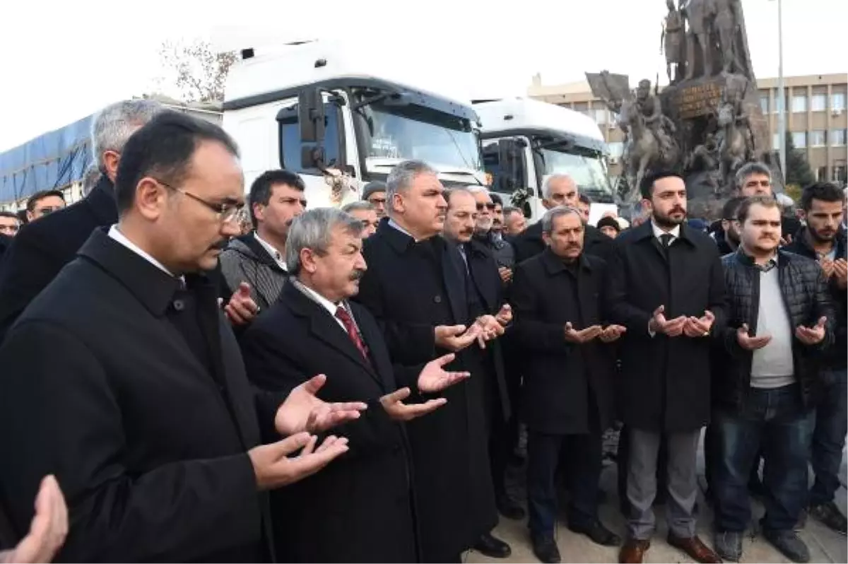 Uşak\'tan Halep\'e 4 Tır Yardım