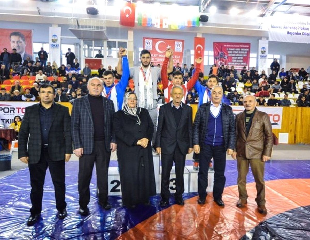 7. Uluslararası Hüseyin Akbaş Güreş Turnuvası\'nda Türkiye Şampiyon Oldu