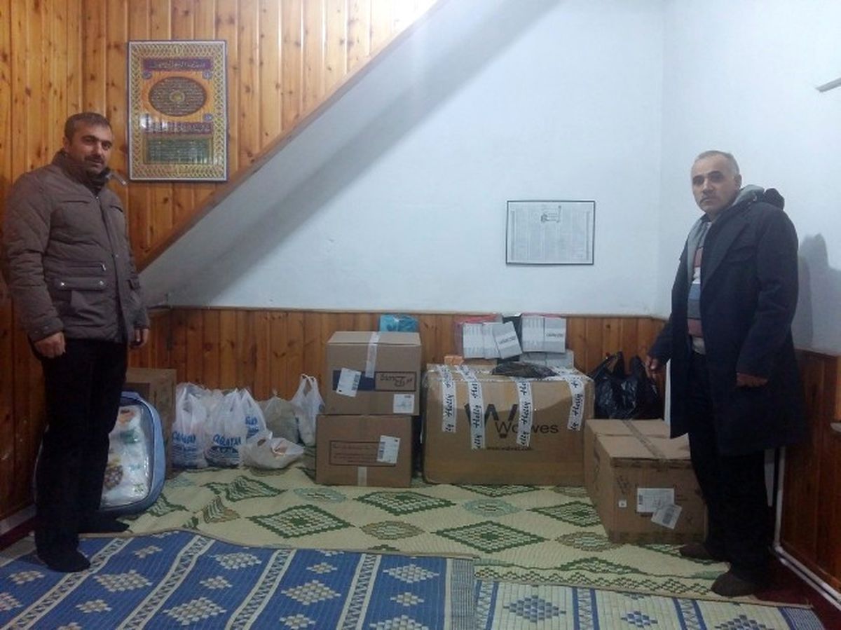 Adilcevaz\'da Halep İçin Yardım Kampanyası