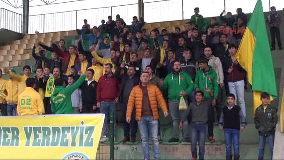 Adıyaman\'da Şehitler Anısına Turnuva