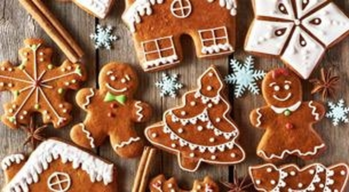 Anne ve Çocuk Geleneksel Noel Kurabiyeleri