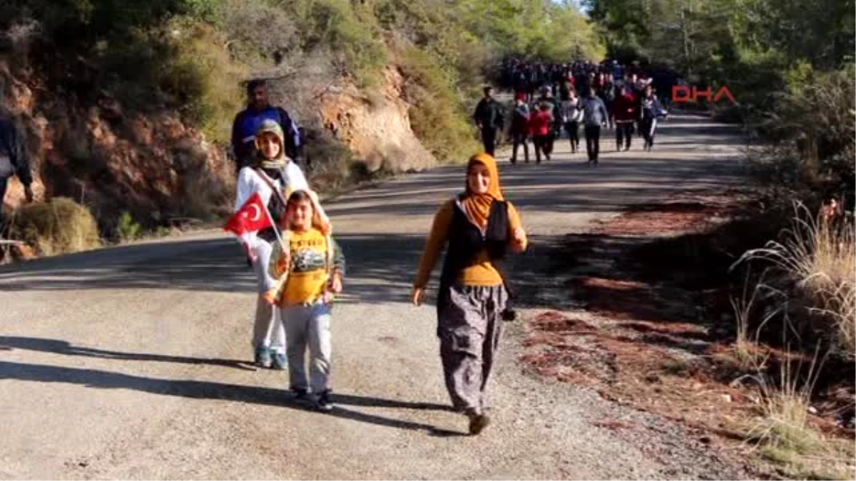 Antalya Kumluca\'da Doğa Yürüyüşü