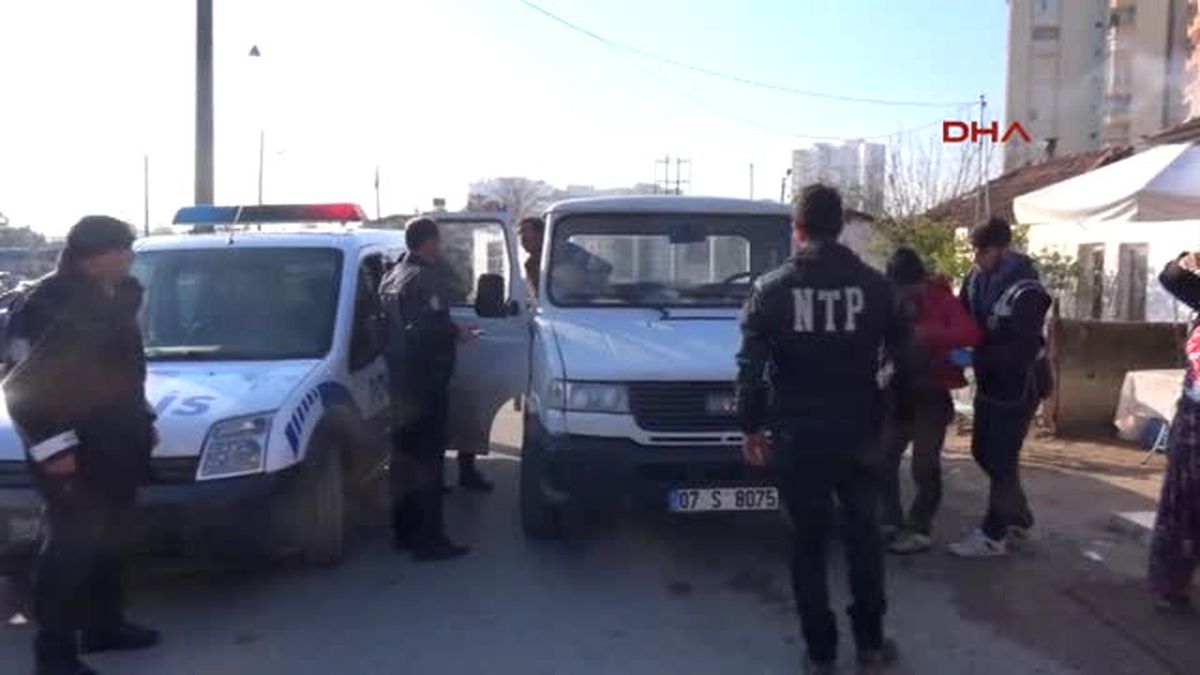 Antalya Yeşildere\'de Uyuşturucu Denetimi