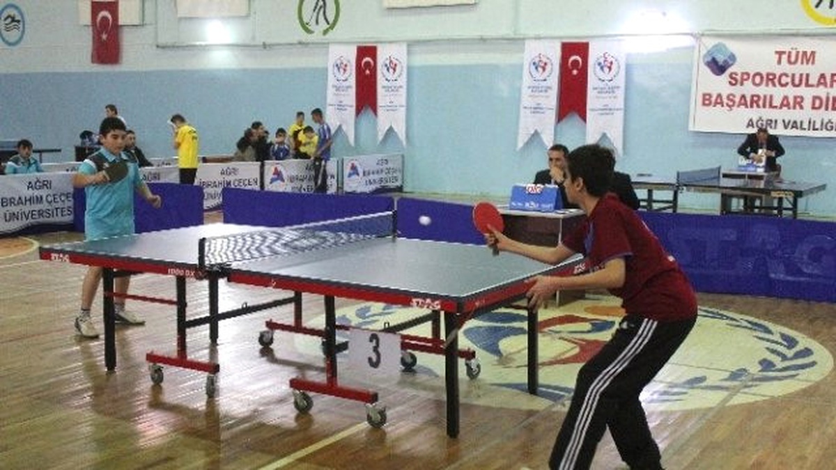 Bilecik\'te Masa Tenisi Yıldızlar Grup Müsabakaları Sona Erdi