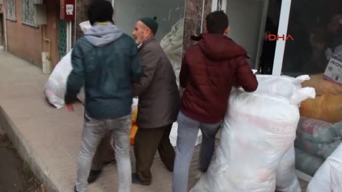 Burdur\'dan Halep\'e Yardım Tır\'ı