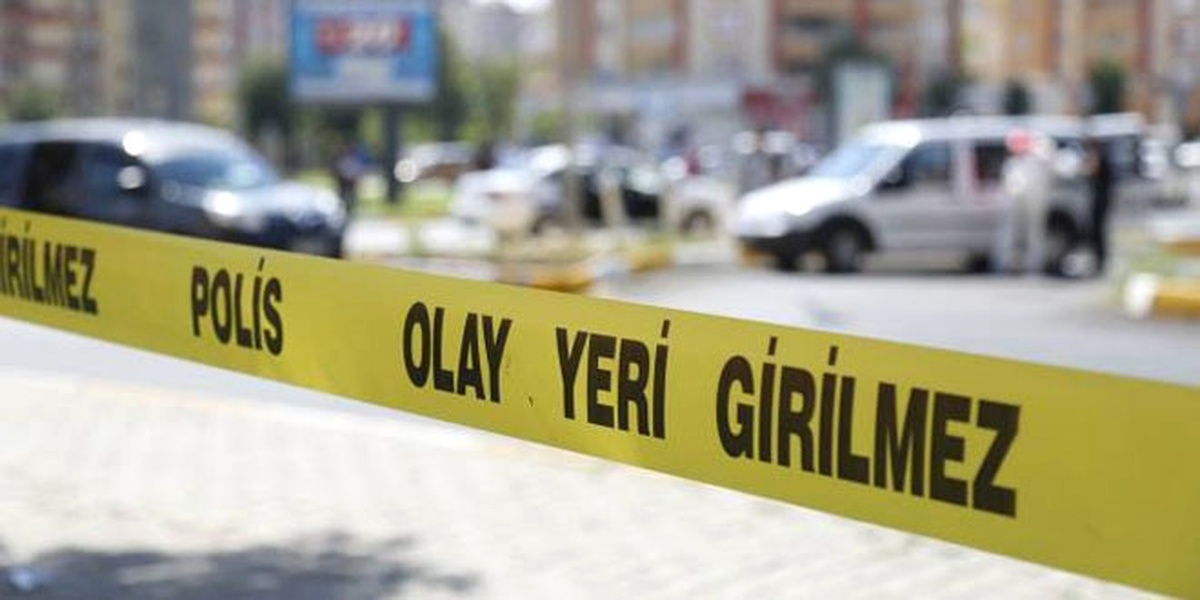 Cam Silerken 6\'ncı Kattan Düşen Kız Öldü