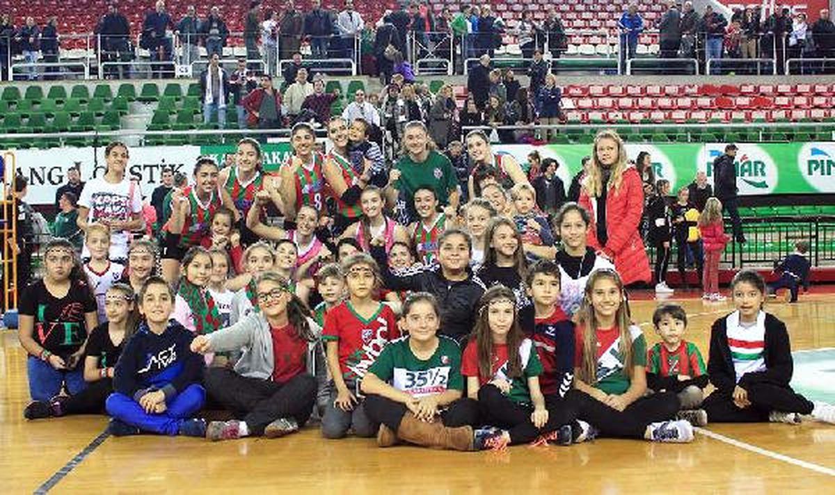 Karşıyaka Filede Evinde 7\'de 7 Yaptı