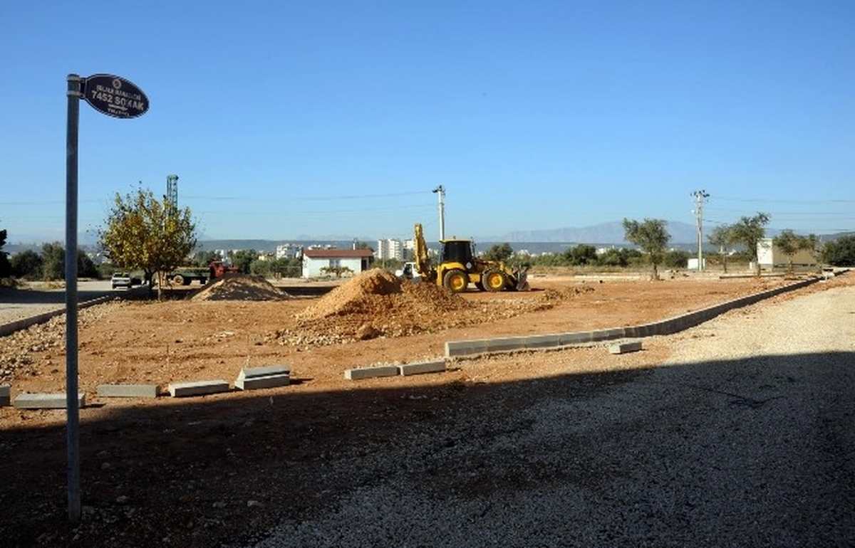 Kepez Belediyesi\'nden Şelale Mahallesi\'ne 13. Park