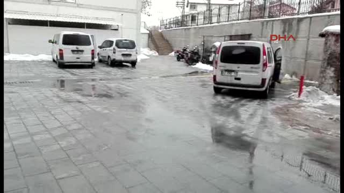 Konya Sopayla Dövdükleri Gencin Cep Telefonunu Alan Suriyeli 6 Kişi Yakalandı