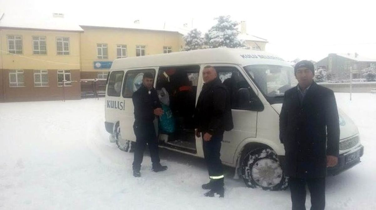 Kulu\'daki Öğrencilerden Halep İçin Yardım Kampanyasına Destek