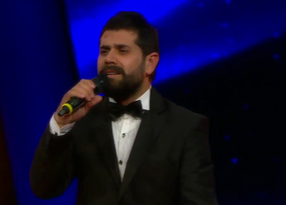 Metin Kavak \'Ada Sahilleri\'