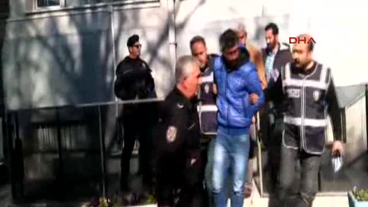 Muğla Hırsızı Çaldığı Gitar Yakalattı
