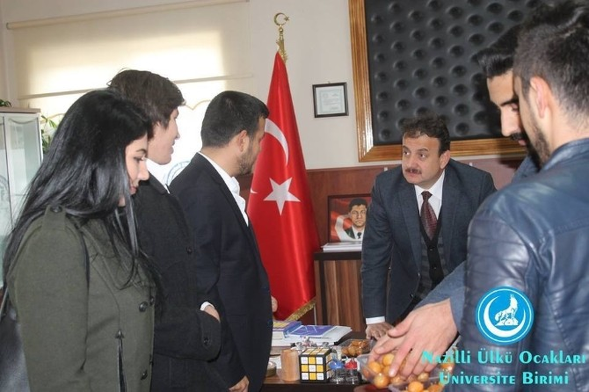 Nazilli\'de Ülkücüler Şehitleri Andı
