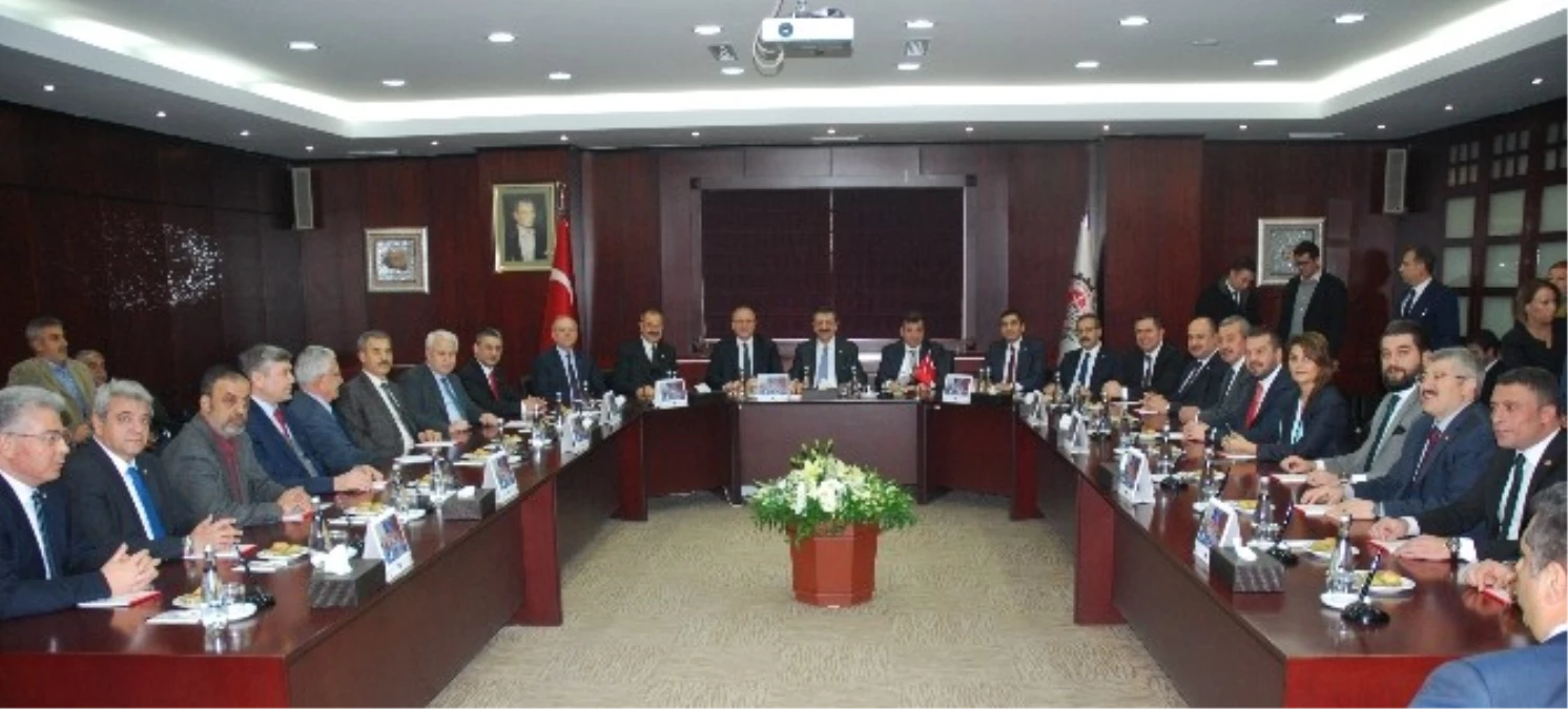 TOBB Başkanı Hisarcıklıoğlu, Gto Yönetimine "Hayırlı Olsun" Ziyaretinde Bulundu
