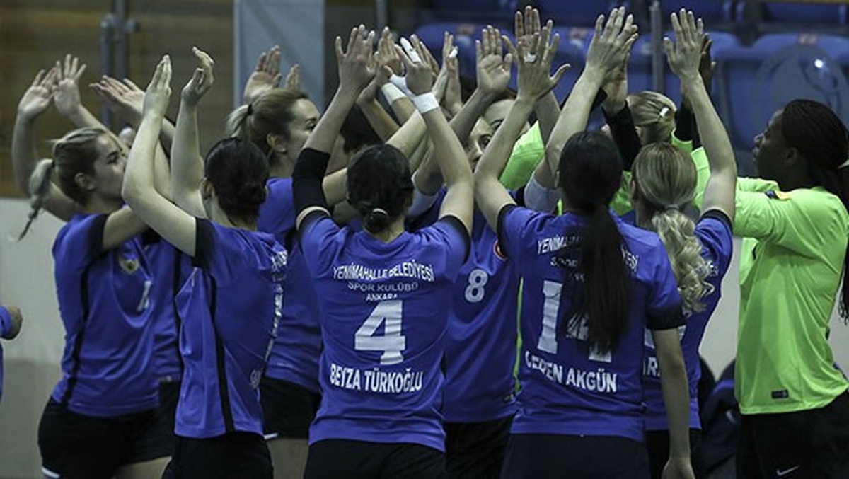 Yeni Mahalle Belediyespor Zirvede Bitirdi