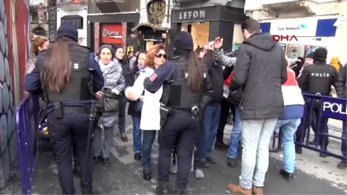 Yol Tv Kararı ve Cemevi Başkanı Odabaş\'ın Gözaltına Alınması Protesto Edildi