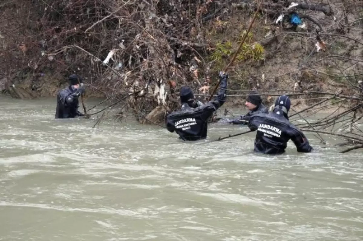 336 Gün Önce Kaybolan Avcıyı Arama Çalışmaları Sürüyor