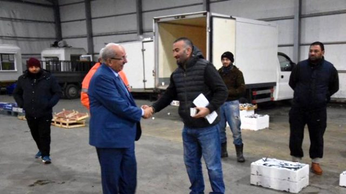 Albayrak Balıkçı Esnafını Ziyaret Etti