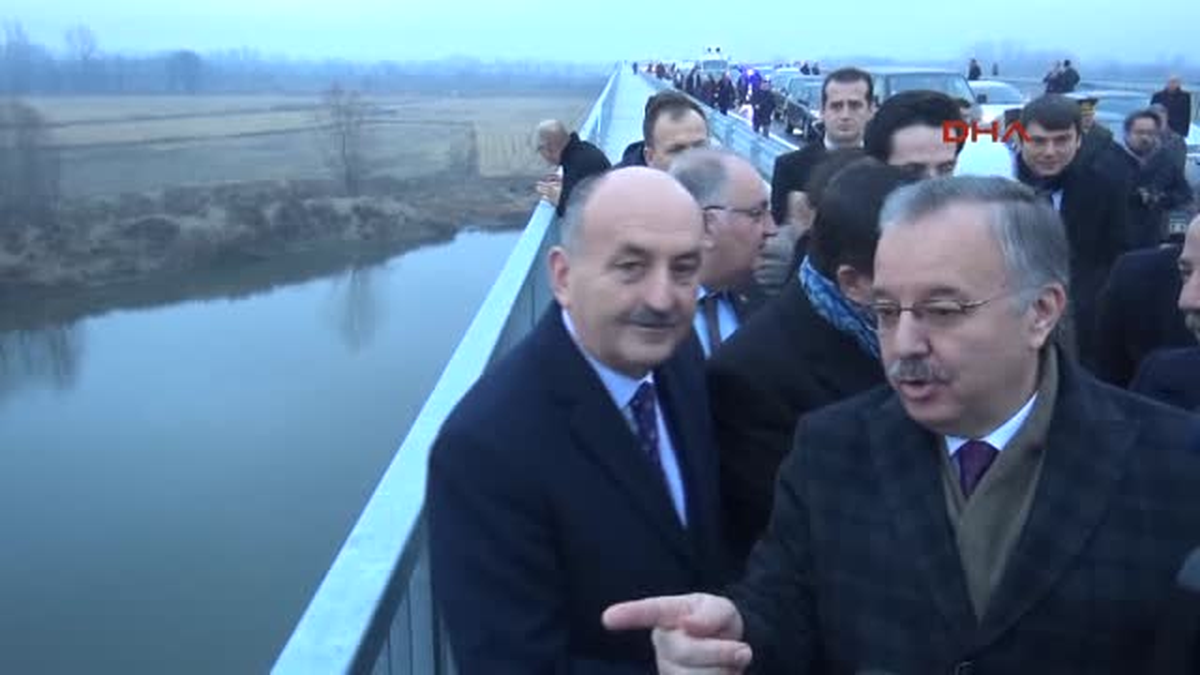 Bakan Müezzinoğlu\'dan Alkol Zammına Inönü\'lü Cevap