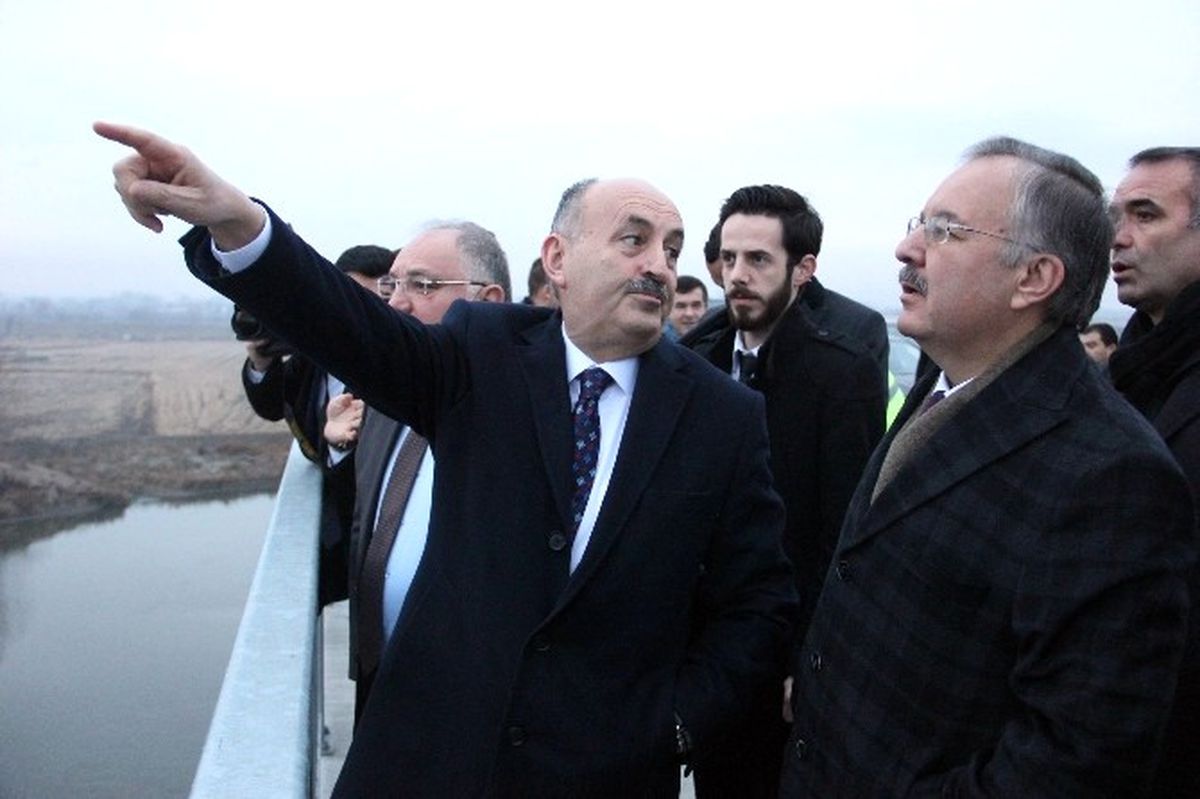 Bakan Müezzinoğlu Karaağaç Köprüsü\'nü İnceledi