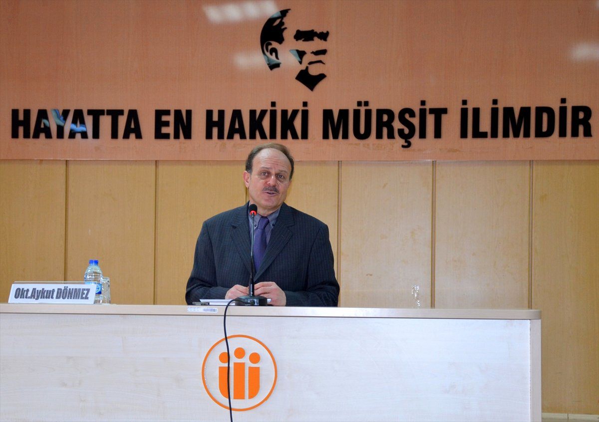 Bir Diplomat Olarak İsmet İnönü" Konferansı