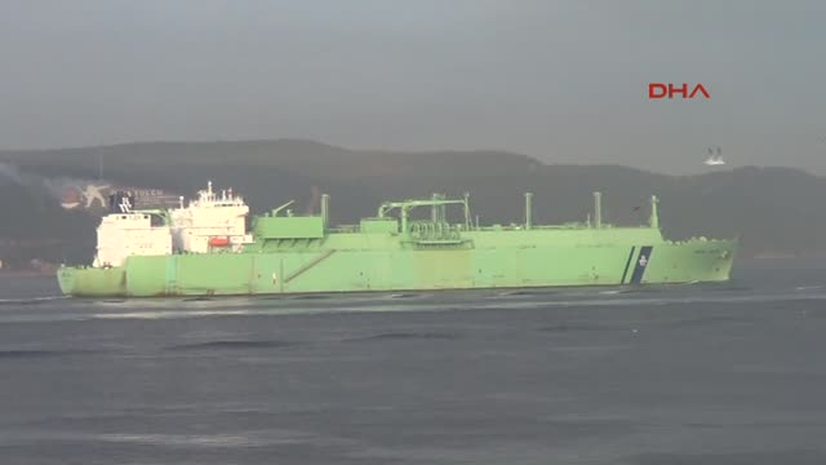 Çanakkale Doğalgaz Tankeri Çanakkale Boğazını Kapattı