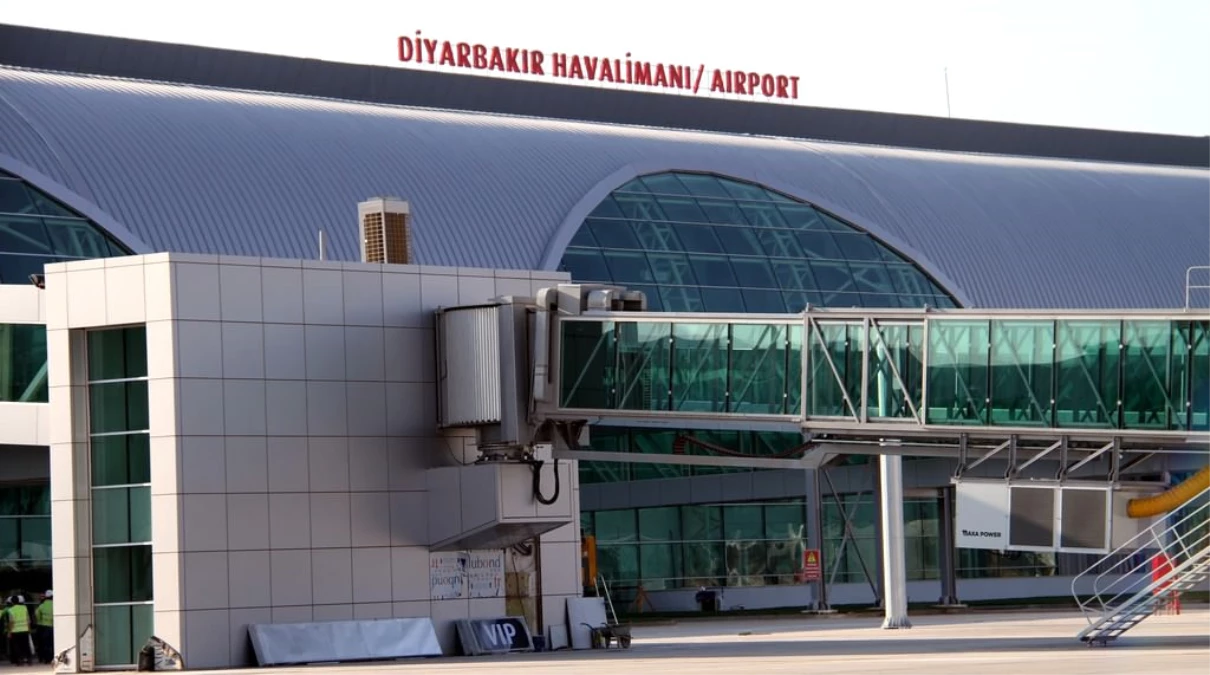 Diyarbakır Havalimanı 11 Ayda 1 Milyon 765 Bin Yolcuya Hizmet Verdi