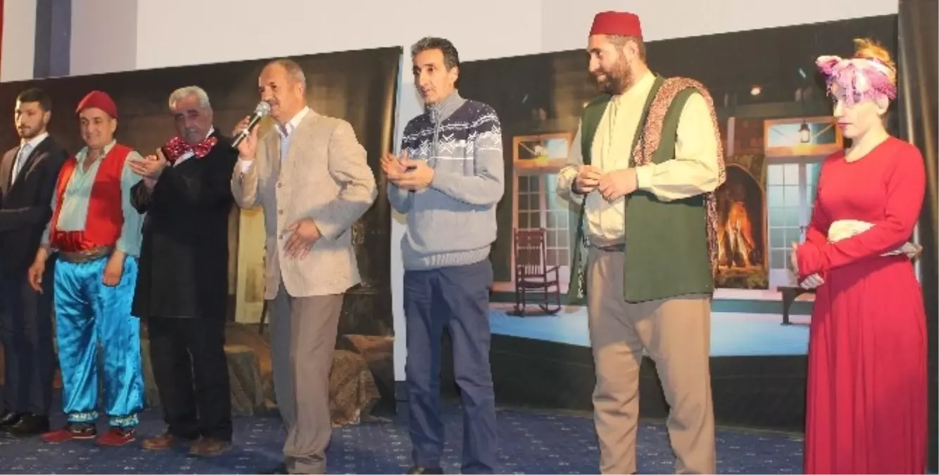 Ebb Sanat Merkezi\'nden İlçe İlçe Tiyatro Gösterisi