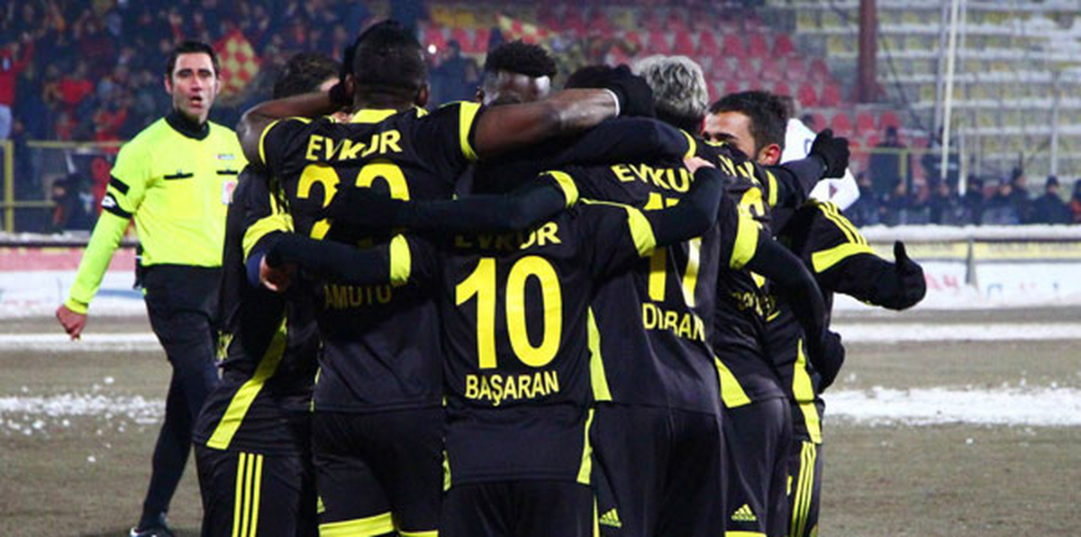 Evkur Yeni Malatyaspor Devreyi Farklı Kapattı