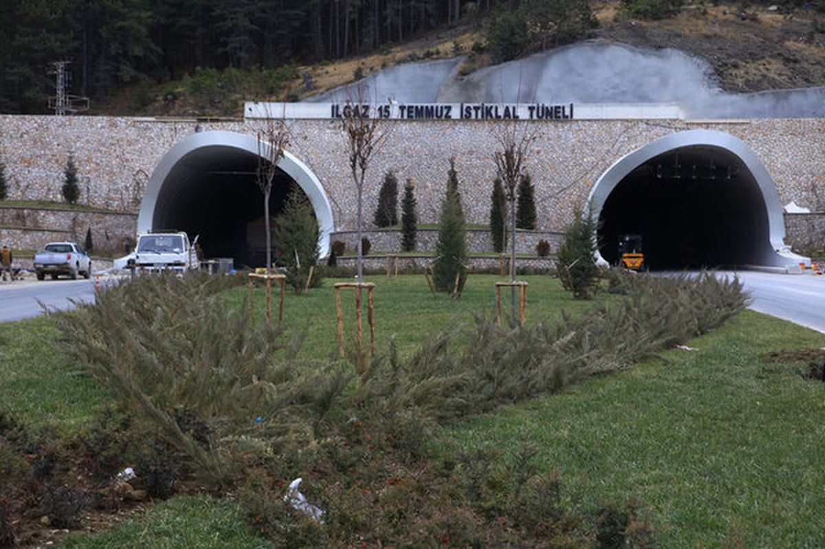 Ilgaz 15 Temmuz Istiklal Tüneli - Detaylar