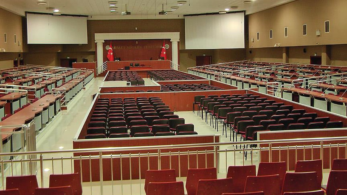 İstanbul\'daki Darbe Girişiminin İlk Davası Yarın Silivri\'de Görülecek