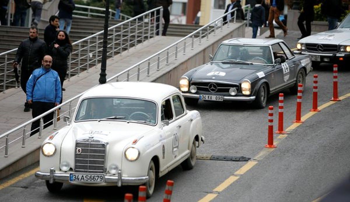 İstanbul\'dan Klasikler Geçti