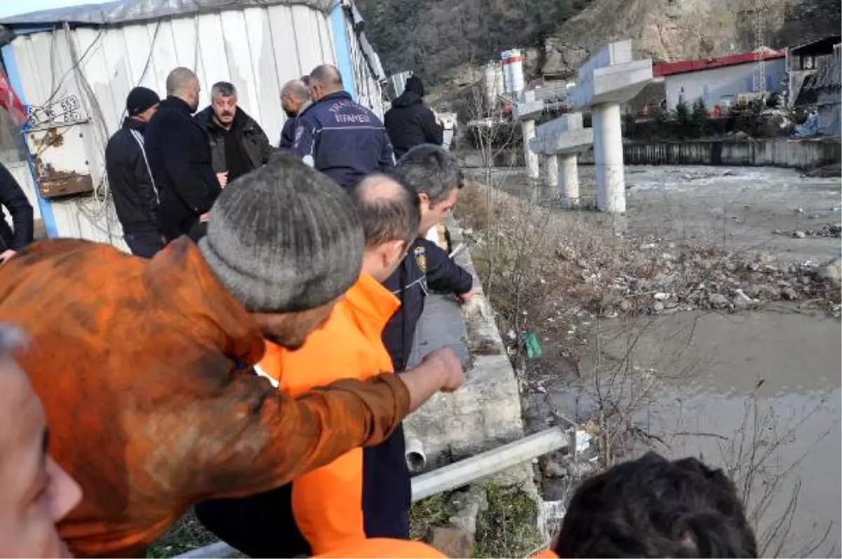 Trabzon\'da Derede Ceset Bulundu