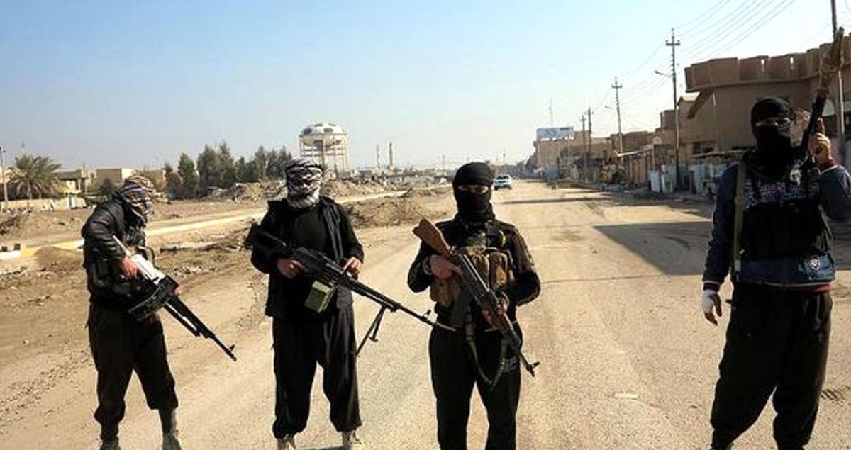 30 Sivili Katleden DAEŞ'in Hain Tuzağı! Evlerin Önüne Patlayıcı Yerleştirmişler