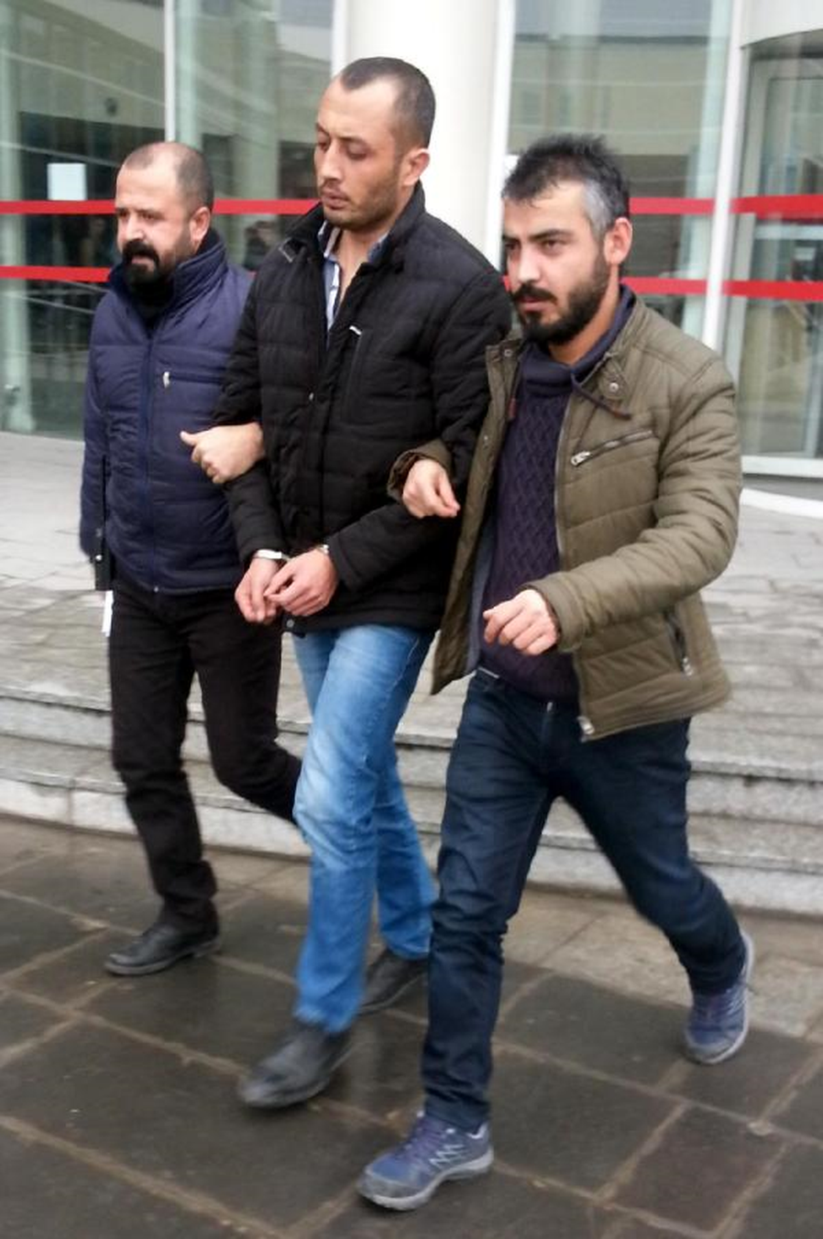 Uyuşturucu Bağımlısı, Tartıştığı Babasını Öldürdü (2)