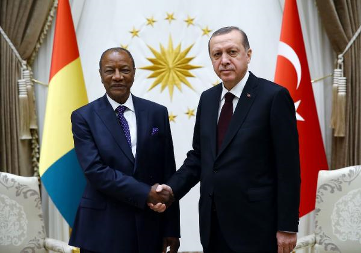 Cumhurbaşkanı Erdoğan, Gine Cumhurbaşkanı Alpha Conde\'yi Resmi Törenle Karşıladı (2)