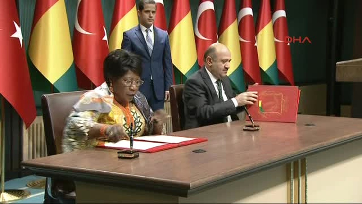 Cumhurbaşkanı Erdoğan,gine Cumhurbaşkanı Alpha Conde\'ni Ile Ortak Basın Toplantı\'sı Düzenledi