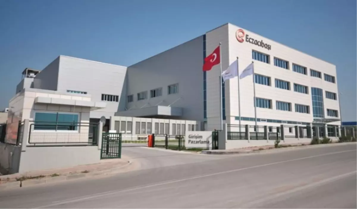 Eczacıbaşı\'nda 14 Yıl Sonra Ceo Değişti