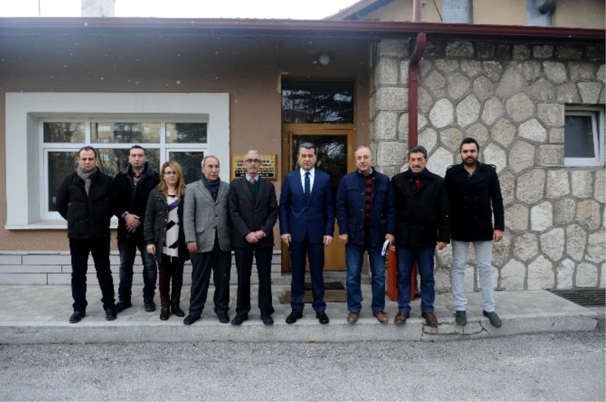 Eskişehir Valisi Azmi Çelik, Beylikova\'ya Kurulacak Olan Tesisi Anlattı