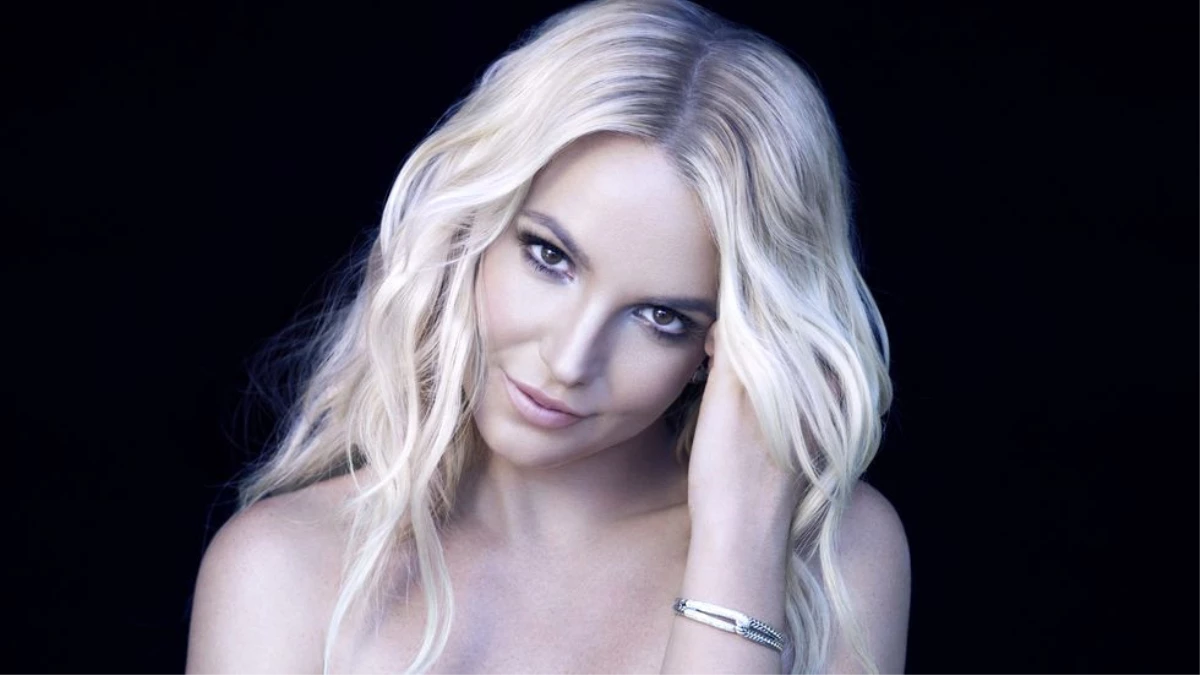 Hackerlar Britney Spears\'ı "Öldürdü" (Yeniden)
